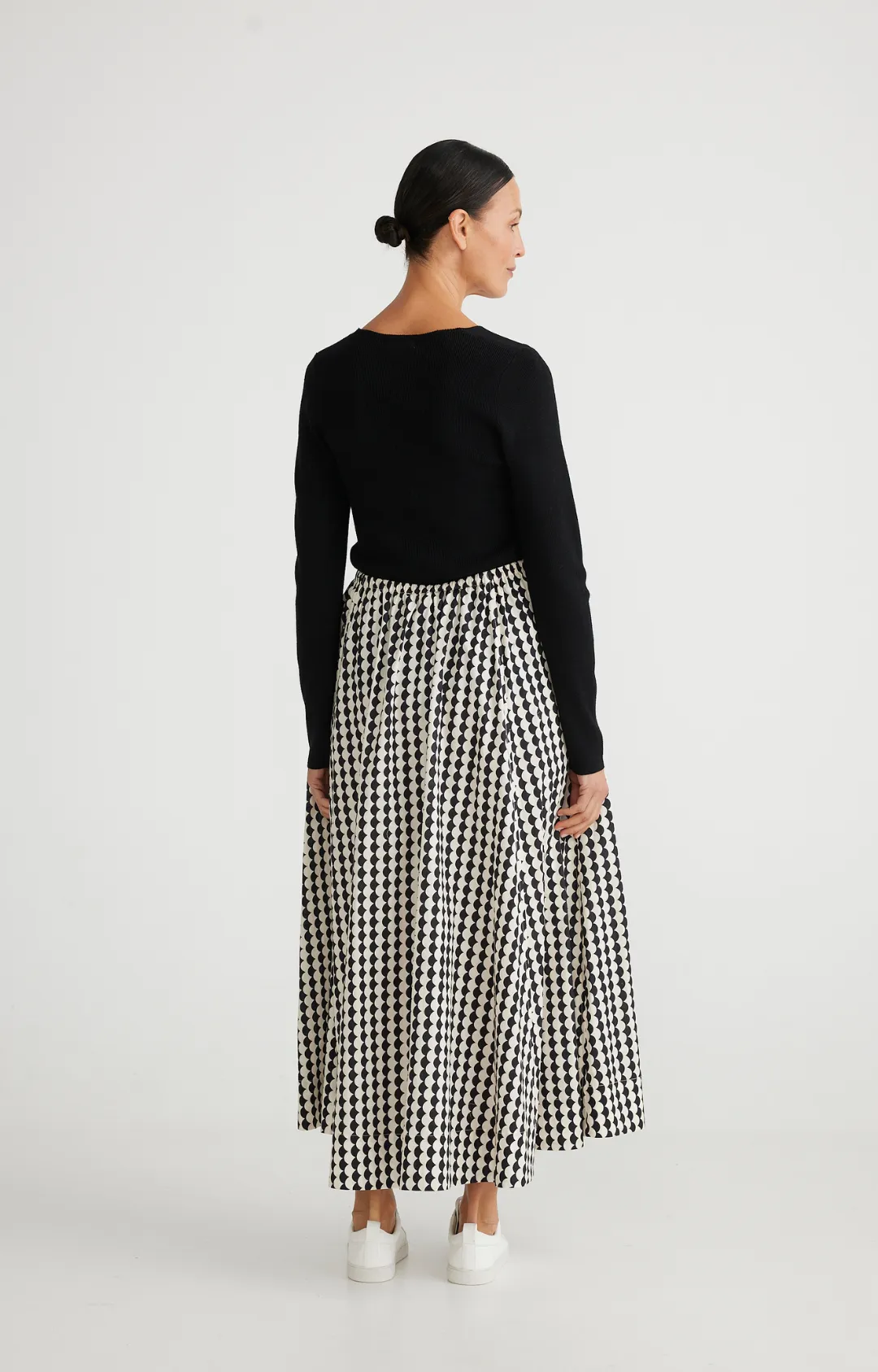 Floki Skirt - Black & Off-White Scallop