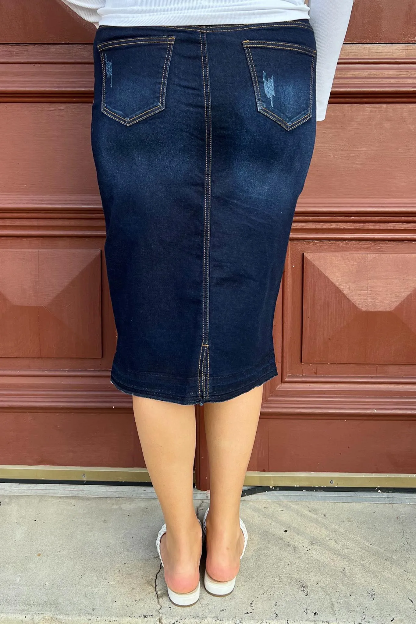 Gianna Distressed Denim Skirt (Dk. Indigo)