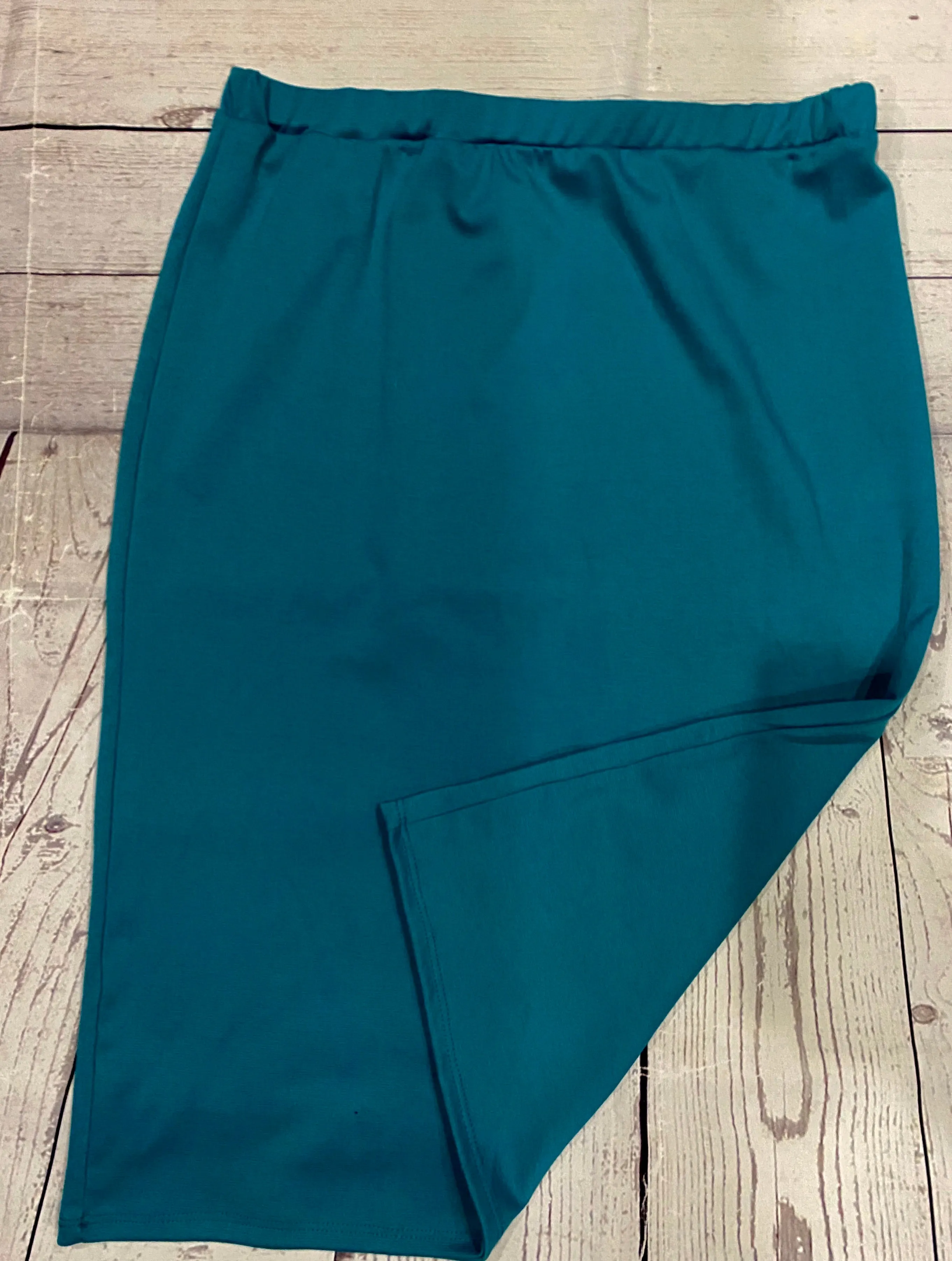 Laura Jade Pencil Style Skirt