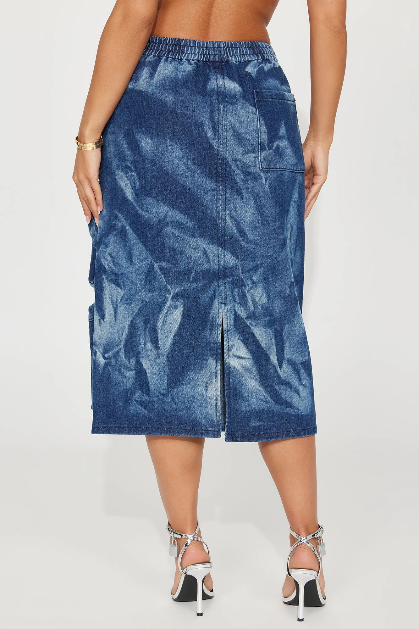 Not Sorry Mineral Wash Cargo Midi Skirt - Dark Wash