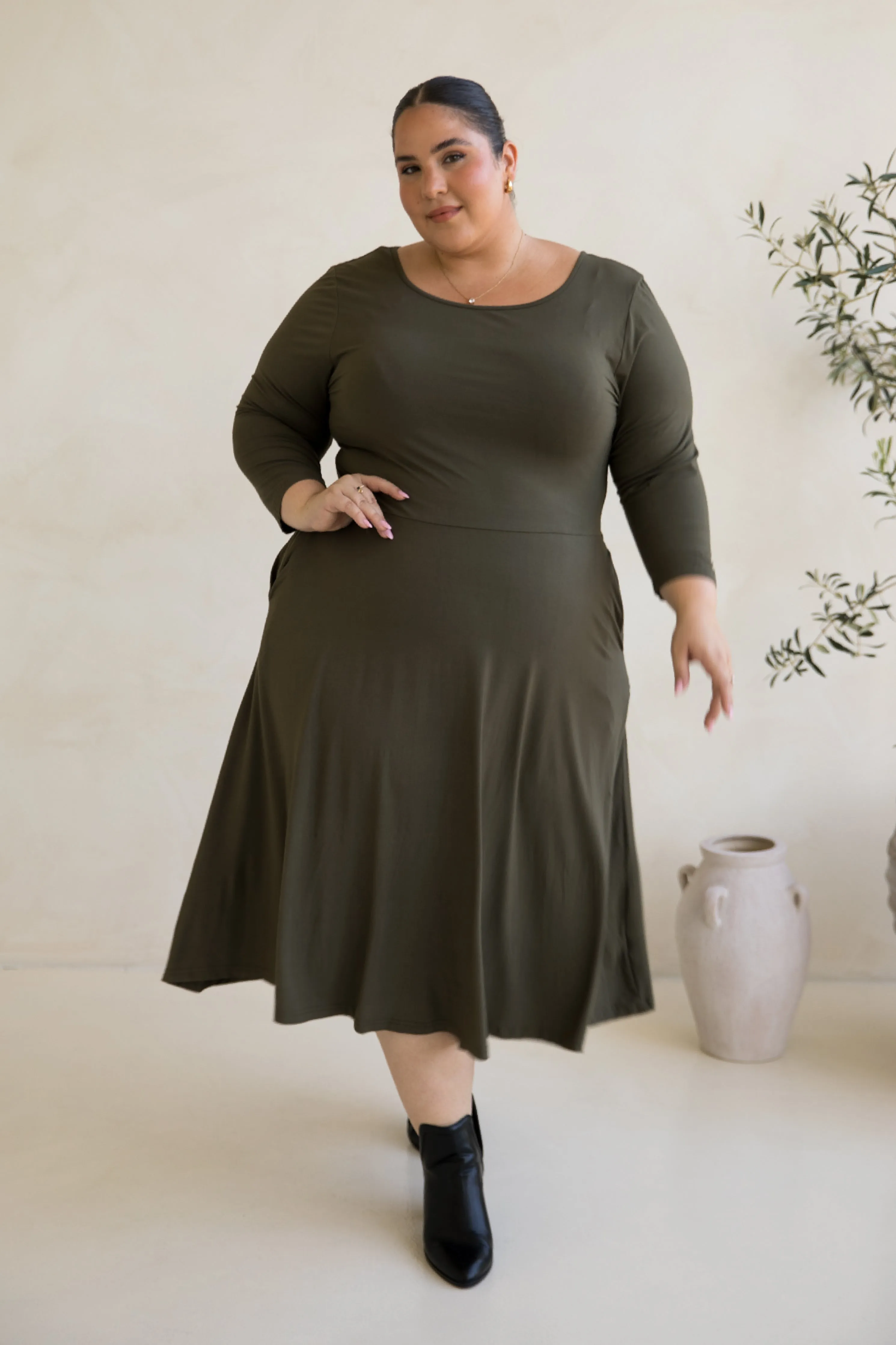 Penelope Dress in Moss Green