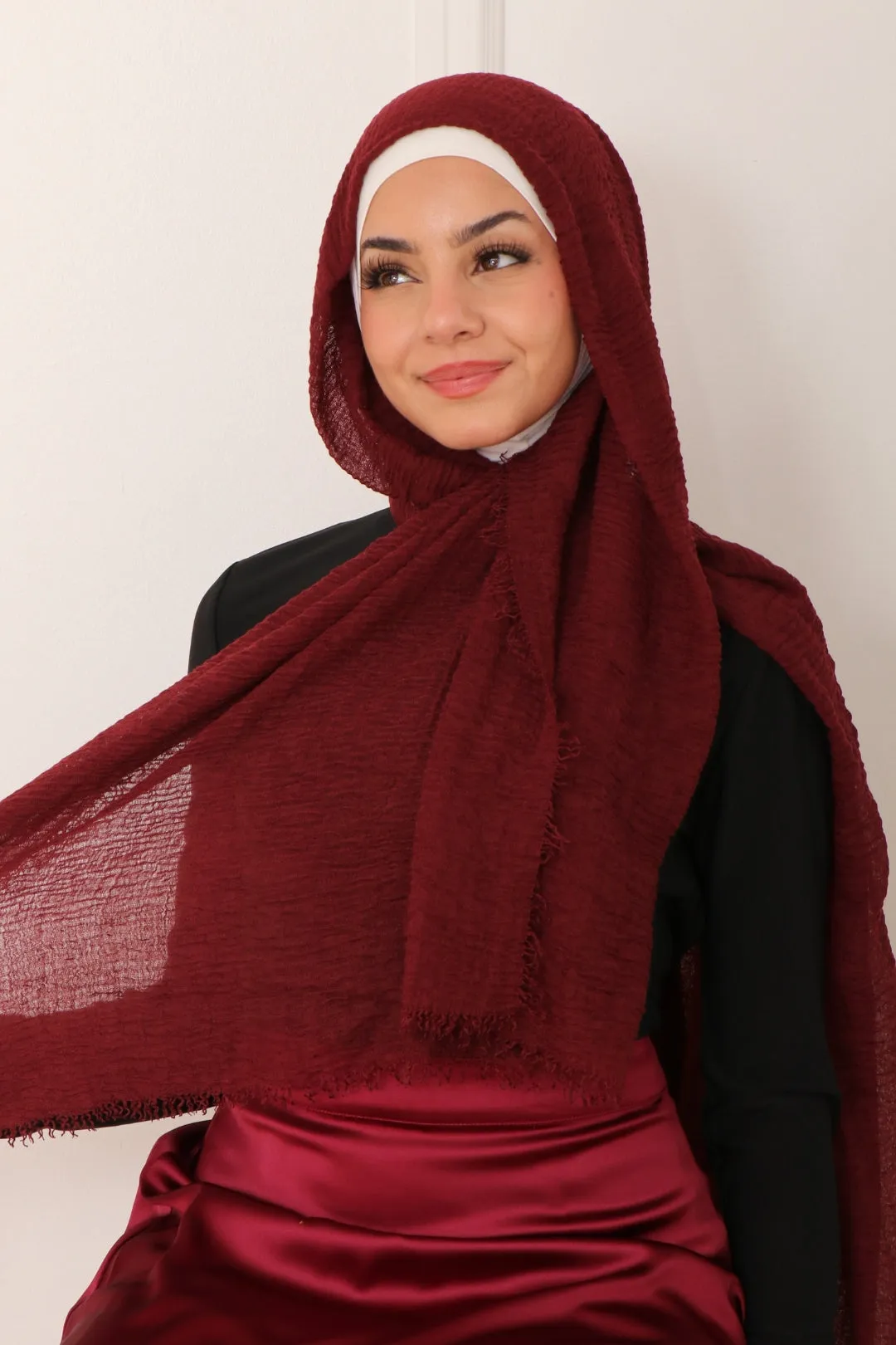 Pleated Cotton Scarf- Burgundy