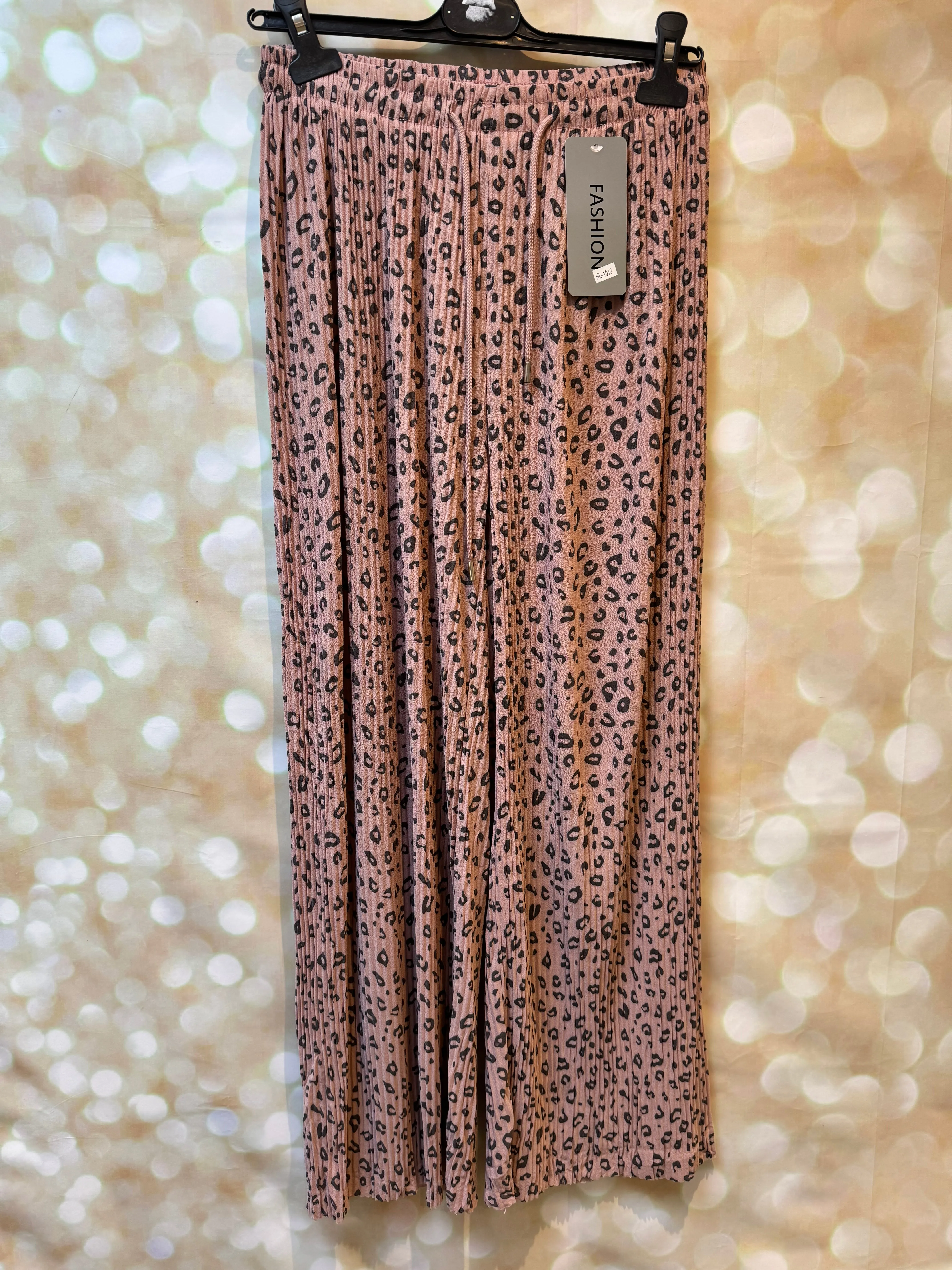 Pleated Wide leg  leopard palazzo trousers