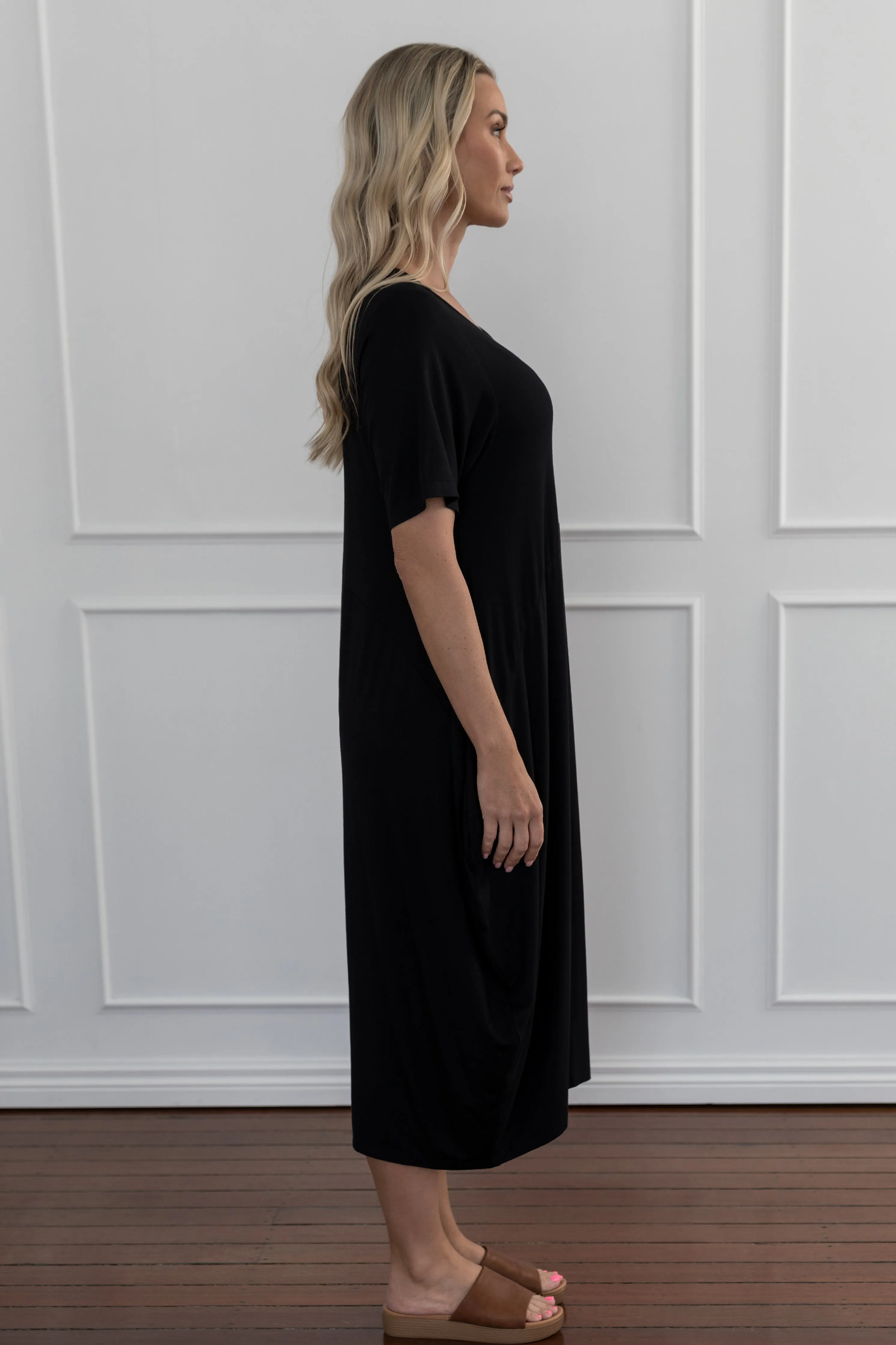 Short Sleeve Soho Dress in Black