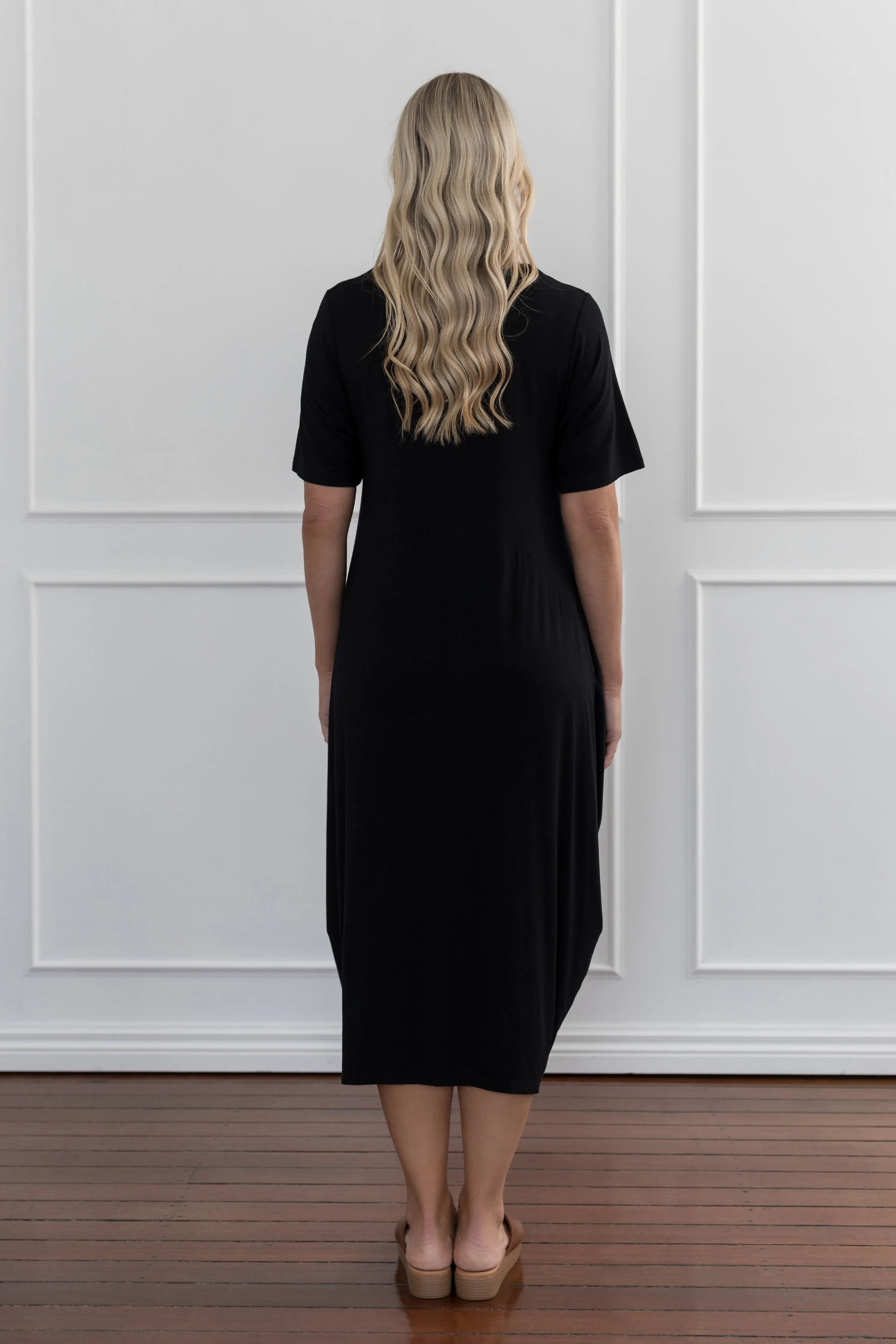 Short Sleeve Soho Dress in Black