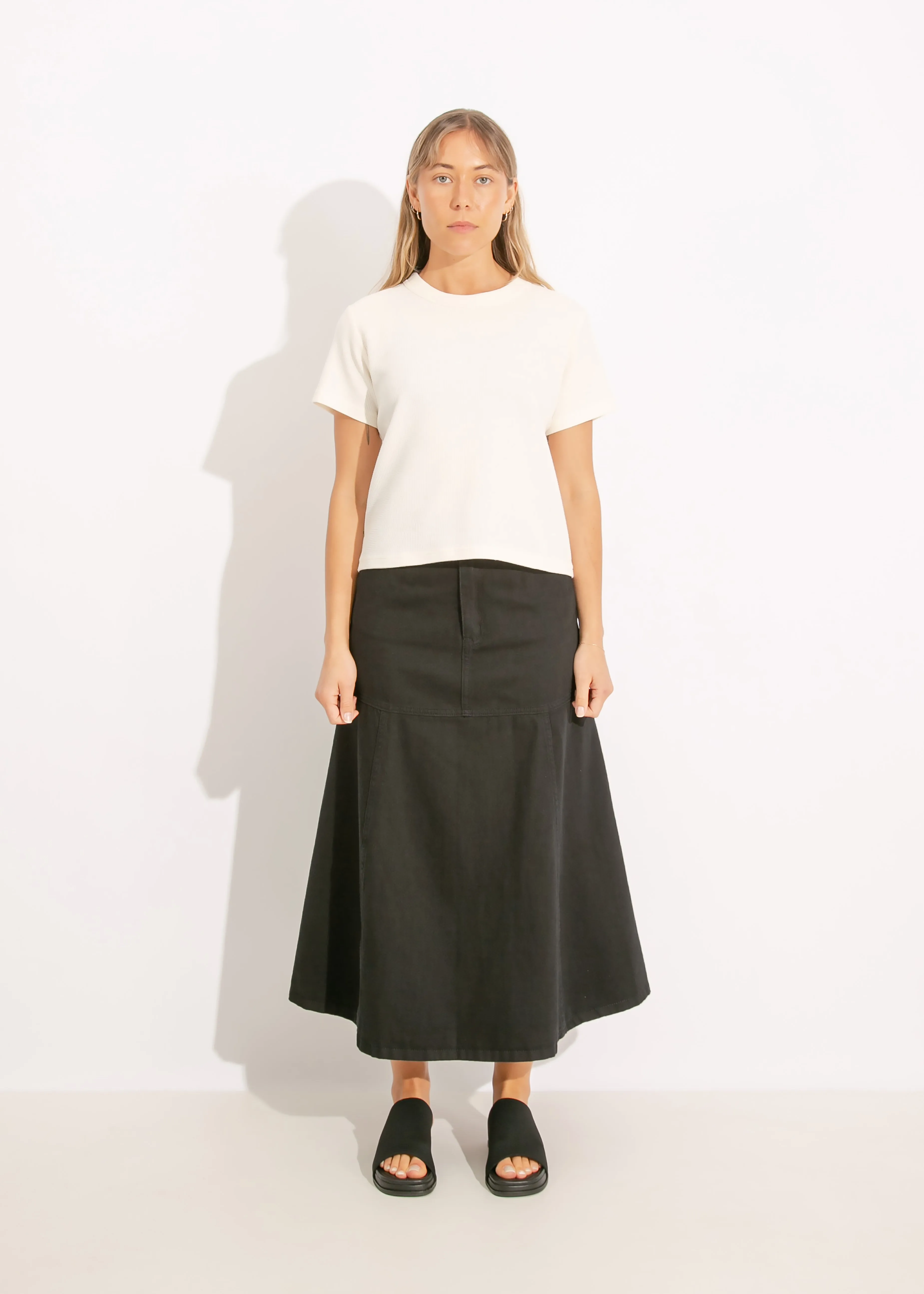 TESSA DENIM SKIRT / BLACK